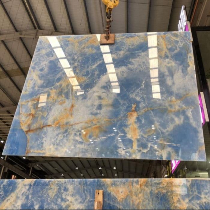Blue onxy  slab for floor tiles (4)