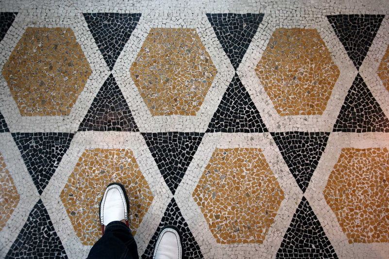 mosaic pattern flooring.jpg